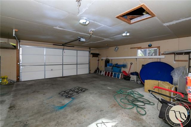 2211 Avenue B, Billings, MT 59102