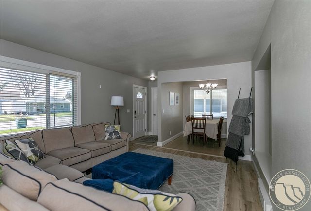 2211 Avenue B, Billings, MT 59102