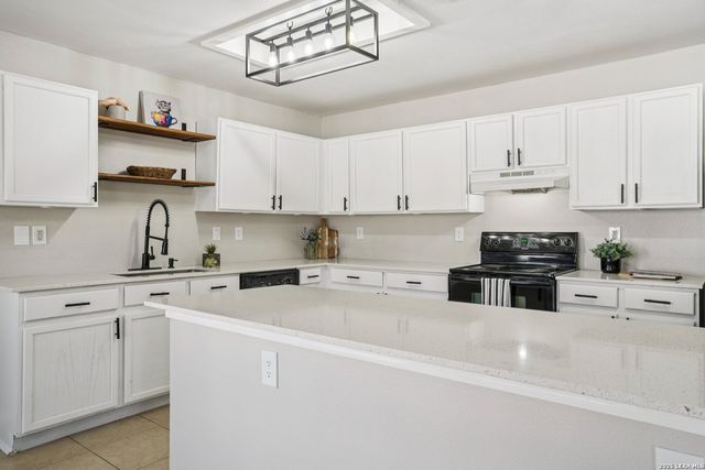 1012 Wellbrook, Schertz, TX 78154