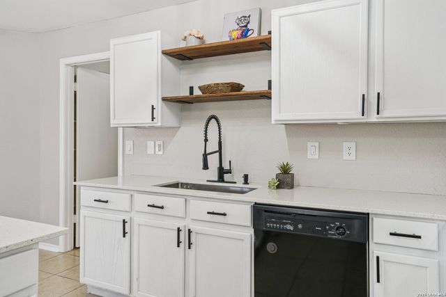 1012 Wellbrook, Schertz, TX 78154