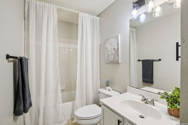 1012 Wellbrook, Schertz, TX 78154