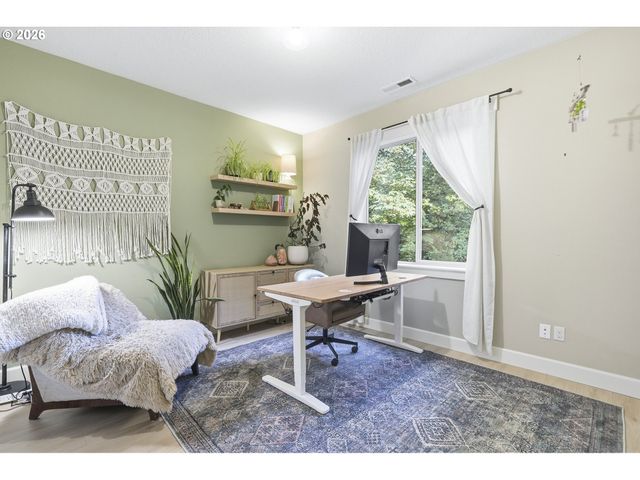 15057 Se GLENBROOK Rd, Clackamas, OR 97015
