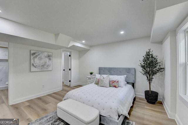 1695 Maple Ridge Drive, Suwanee, GA 30024