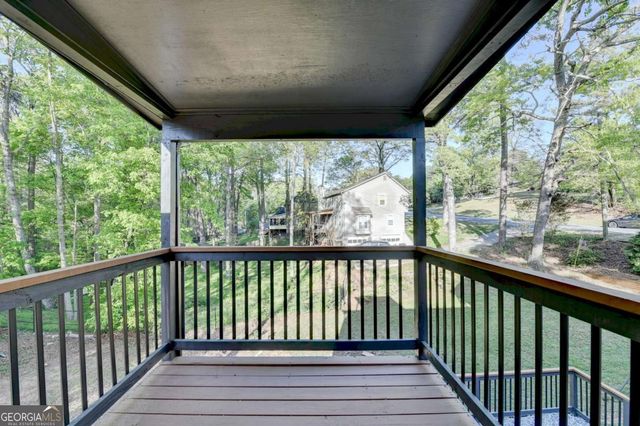 1695 Maple Ridge Drive, Suwanee, GA 30024