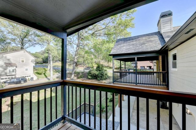 1695 Maple Ridge Drive, Suwanee, GA 30024