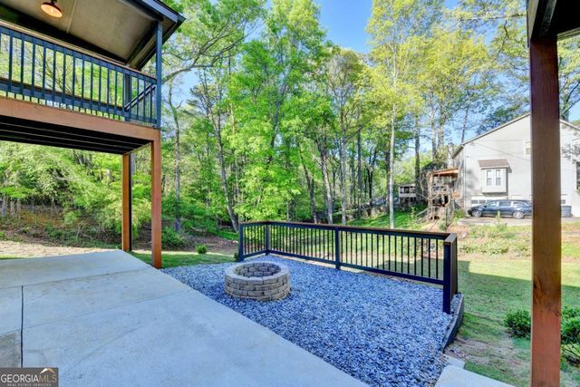 1695 Maple Ridge Drive, Suwanee, GA 30024