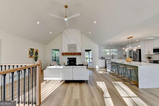 1695 Maple Ridge Drive, Suwanee, GA 30024