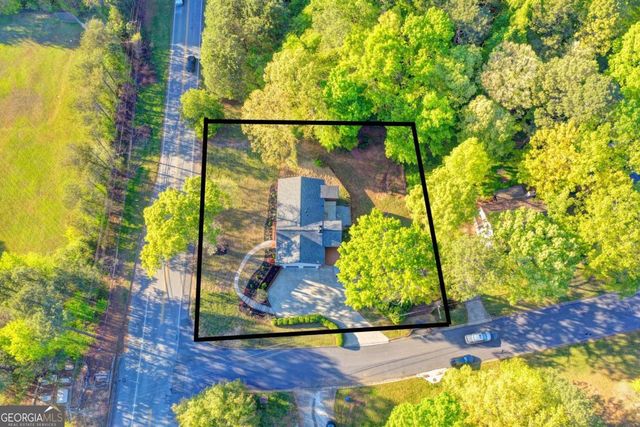 1695 Maple Ridge Drive, Suwanee, GA 30024