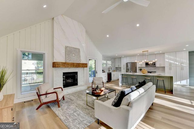 1695 Maple Ridge Drive, Suwanee, GA 30024