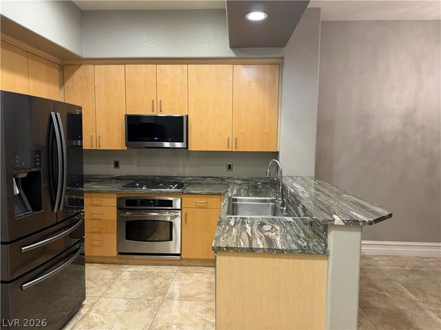 26 East Serene Avenue 411, Las Vegas, NV 89123