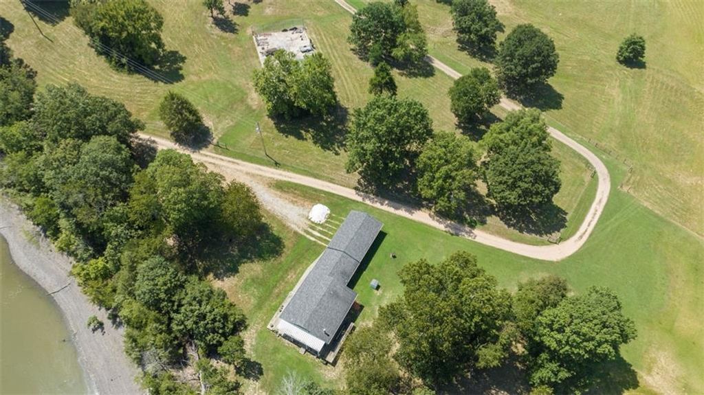 20954 and 20946 Hickory Springs Road, Hindsville, AR 72738