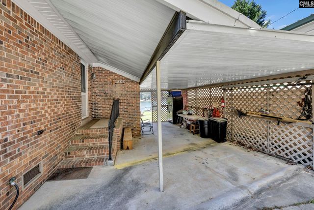 139 Steeplechase Road, Lexington, SC 29072