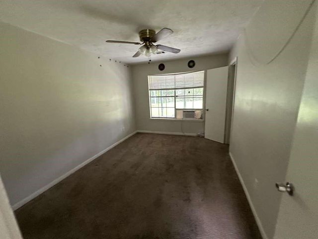 537 Tree Harbor Drive, Onalaska, TX 77360