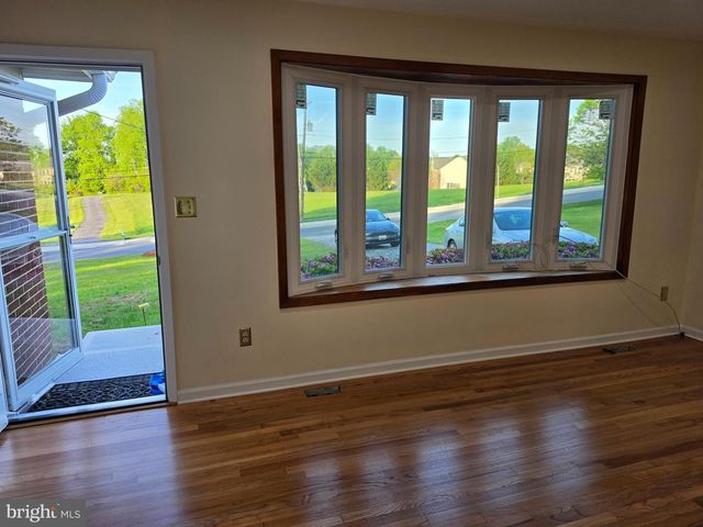 3992 COOKS LN, Ellicott City, MD 21043