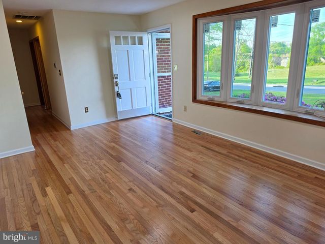 3992 COOKS LN, Ellicott City, MD 21043