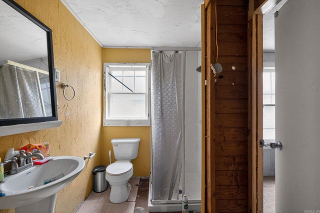 444 Henshaw Road, Donaldson, AR 71941