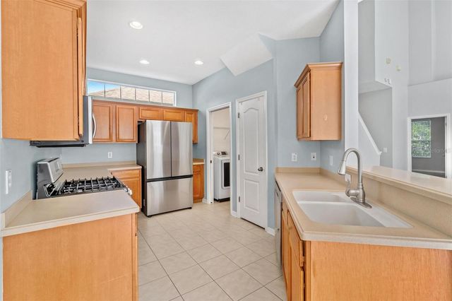 20033 HERITAGE POINT DRIVE, Tampa, FL 33647