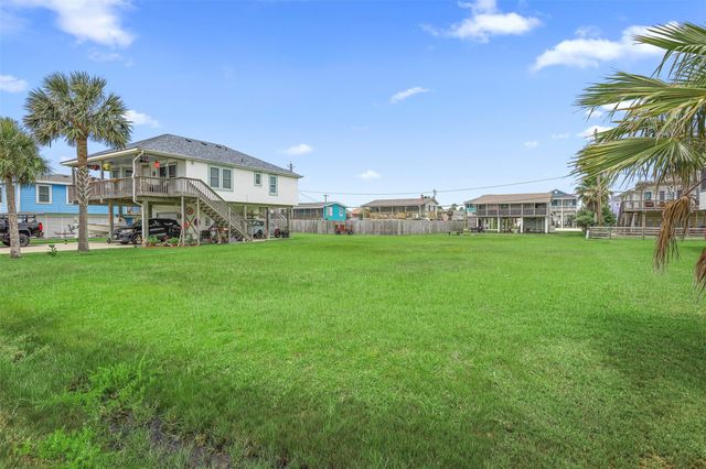 16534 Jolly Roger, Jamaica Beach, TX 77554