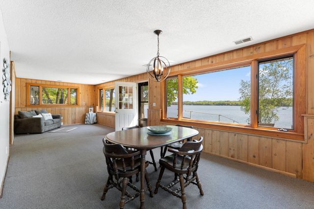 7364 Isaak Avenue NW, Annandale, MN 55302