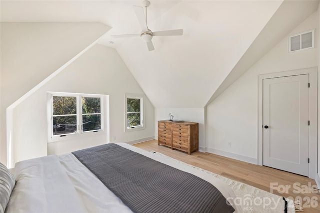 2027 Thurmond Place, Charlotte, NC 28205