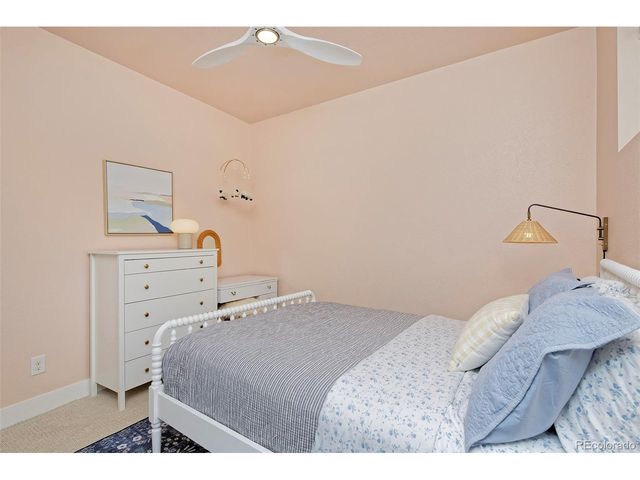 6643 Avrum Dr, Denver, CO 80221