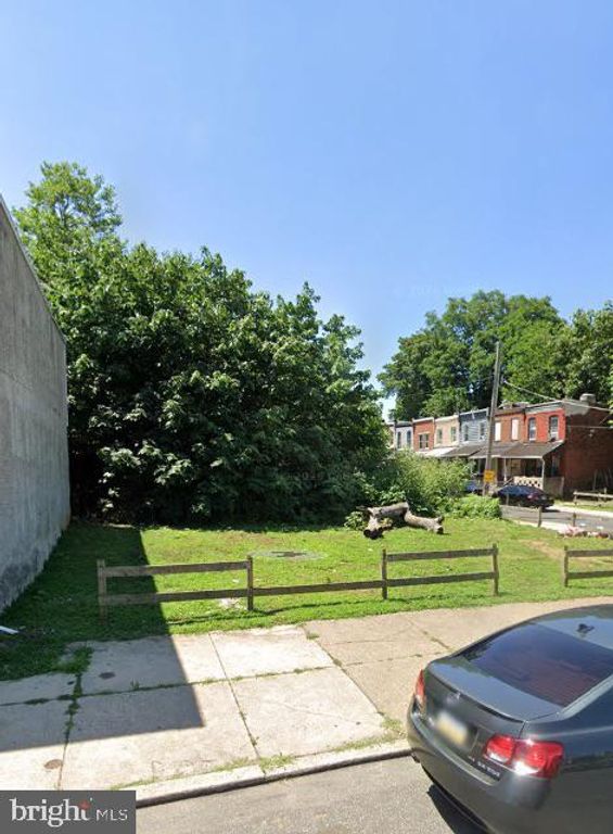 3706 ASPEN ST, Philadelphia, PA 19104