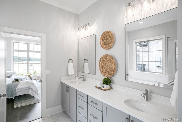 621 King's Meadow Street, Pike Road, AL 36064