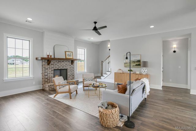 621 King's Meadow Street, Pike Road, AL 36064