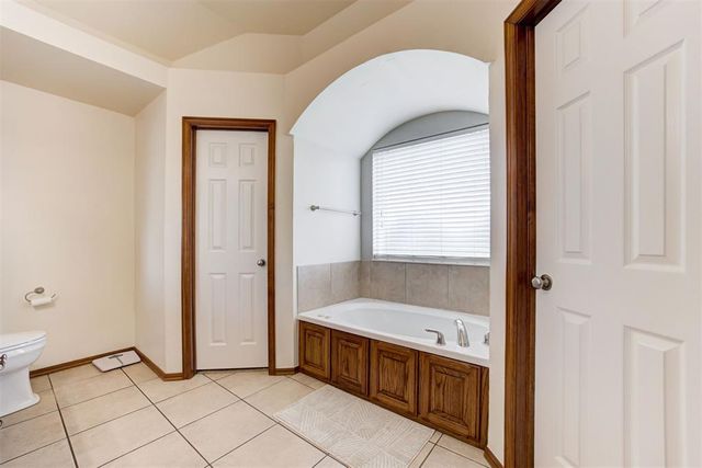 3622 Kindle Lane, Norman, OK 73072
