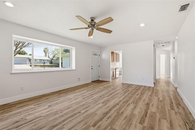 152 Monowood Dr, Folsom, CA 95630