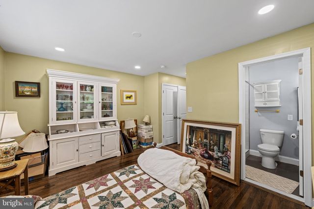 803 JOPPA RD W, Towson, MD 21204