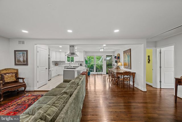 803 JOPPA RD W, Towson, MD 21204