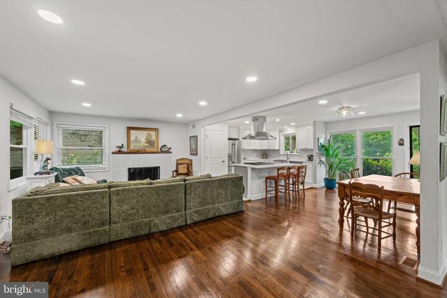 803 JOPPA RD W, Towson, MD 21204
