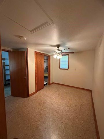 515 W Park Street, Vidor, TX 77662