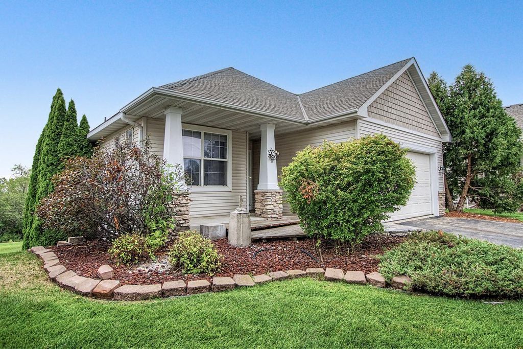 6653 99th Street S, Cottage Grove, MN 55016 — photo 2
