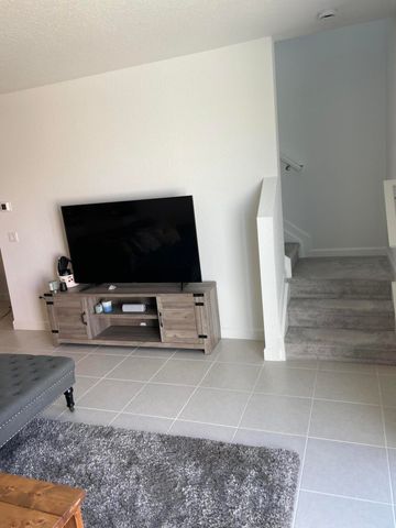 410 SE Crossoak Lane, Port St. Lucie, Port St Lucie, FL 34984