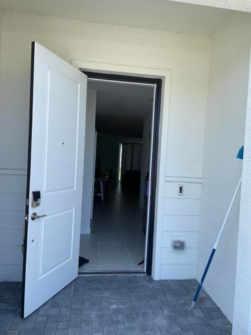 410 SE Crossoak Lane, Port St. Lucie, Port St Lucie, FL 34984