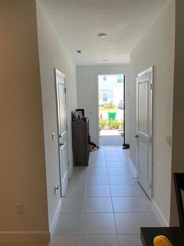 410 SE Crossoak Lane, Port St. Lucie, Port St Lucie, FL 34984