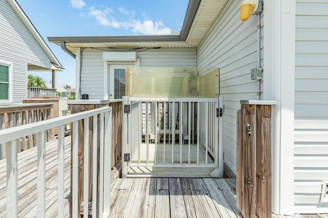 13929 Pirates Beach Boulevard, Galveston, TX 77554