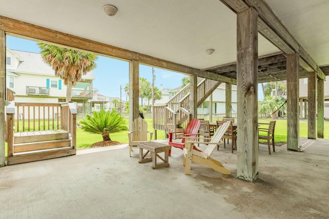 13929 Pirates Beach Boulevard, Galveston, TX 77554