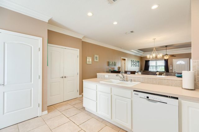 13929 Pirates Beach Boulevard, Galveston, TX 77554
