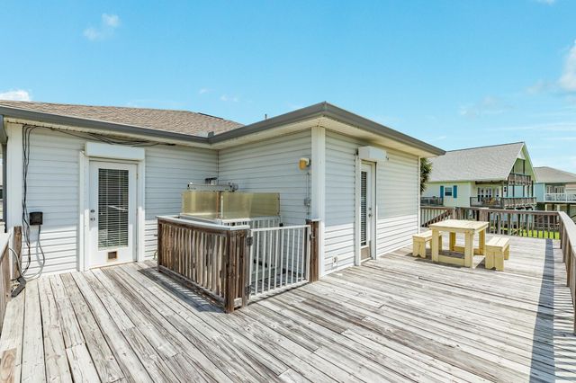 13929 Pirates Beach Boulevard, Galveston, TX 77554