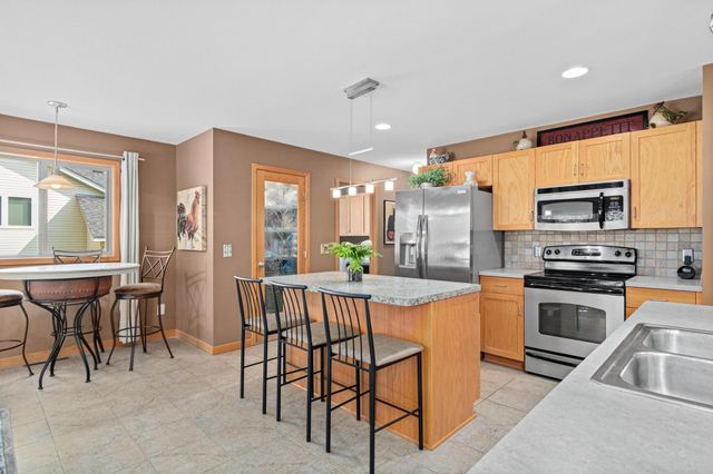 17990 Nixon Drive NW, Elk River, MN 55330