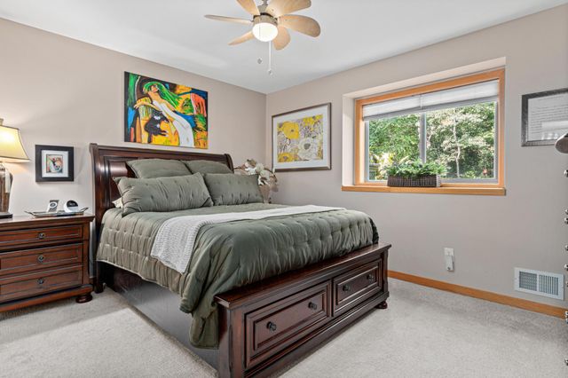 17990 Nixon Drive NW, Elk River, MN 55330