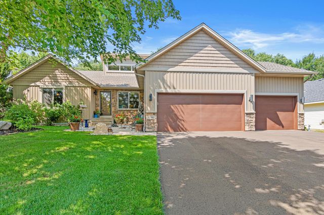 17990 Nixon Drive NW, Elk River, MN 55330