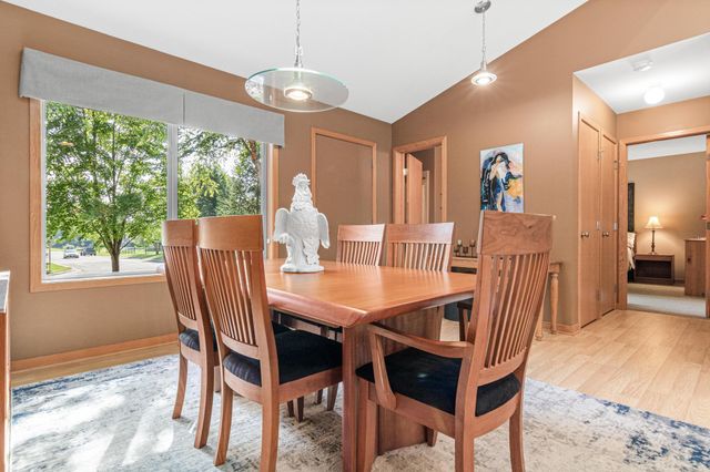 17990 Nixon Drive NW, Elk River, MN 55330