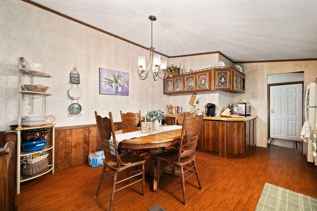 99 Point Of View Drive, Pikeville, KY 41501