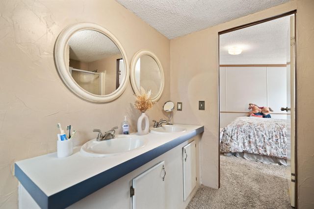 99 Point Of View Drive, Pikeville, KY 41501