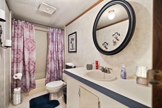 99 Point Of View Drive, Pikeville, KY 41501