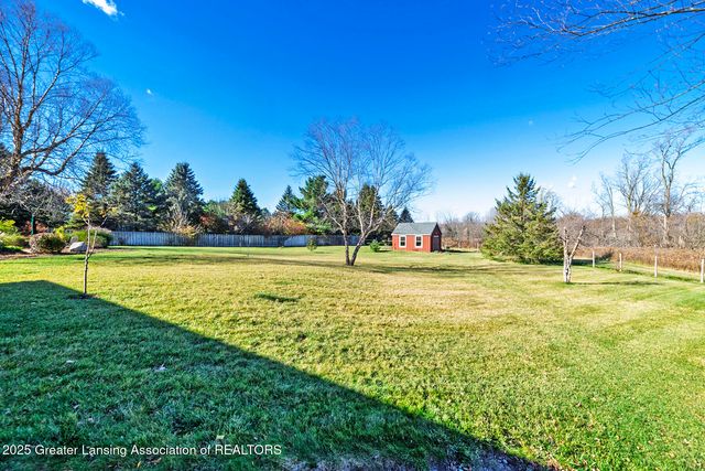 377 Linn Road, Williamston, MI 48895